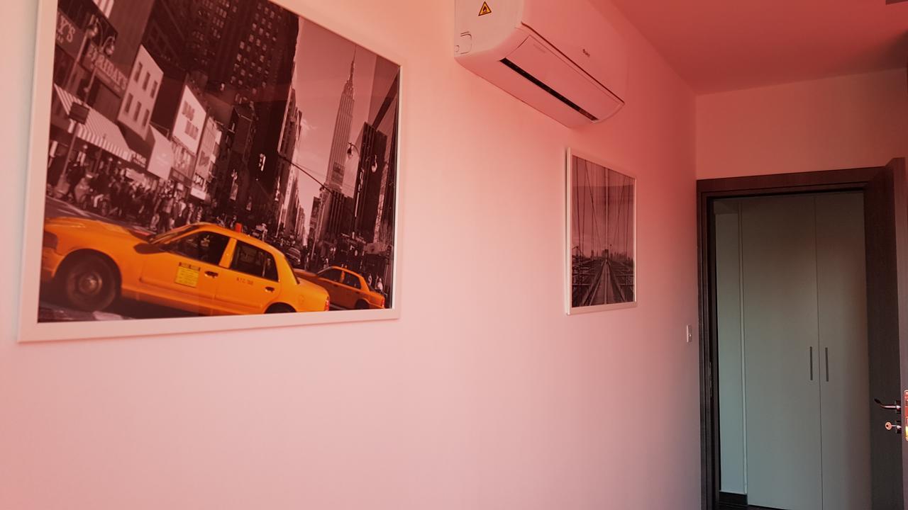 Dezo Luxury Town Apartment 라르나카 외부 사진